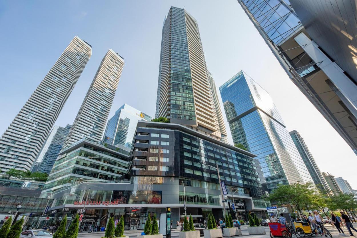 Skyline Elegance Condo 多伦多 外观 照片